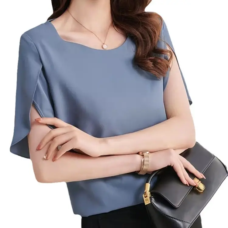 2023 Summer Loose Chiffon Bell Sleeve Top for Plus Size - Image 5