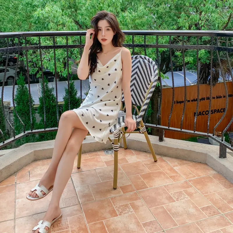 Women's Ice Silk Pajamas Summer White V-Neck — feature 9