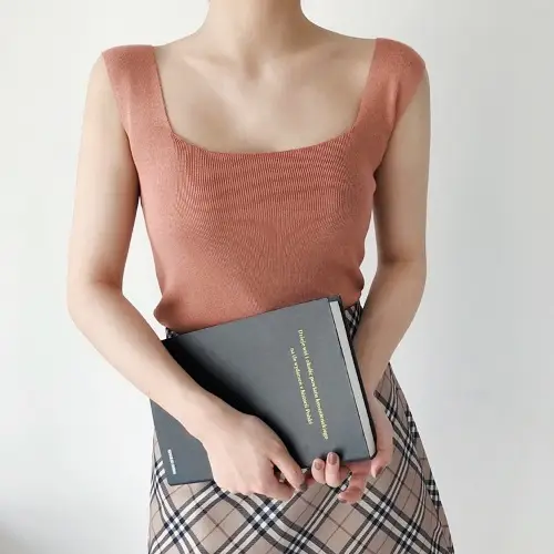 Women Knitted Ice Silk Vest Black Short Sleeve Summer Wear - Image 5