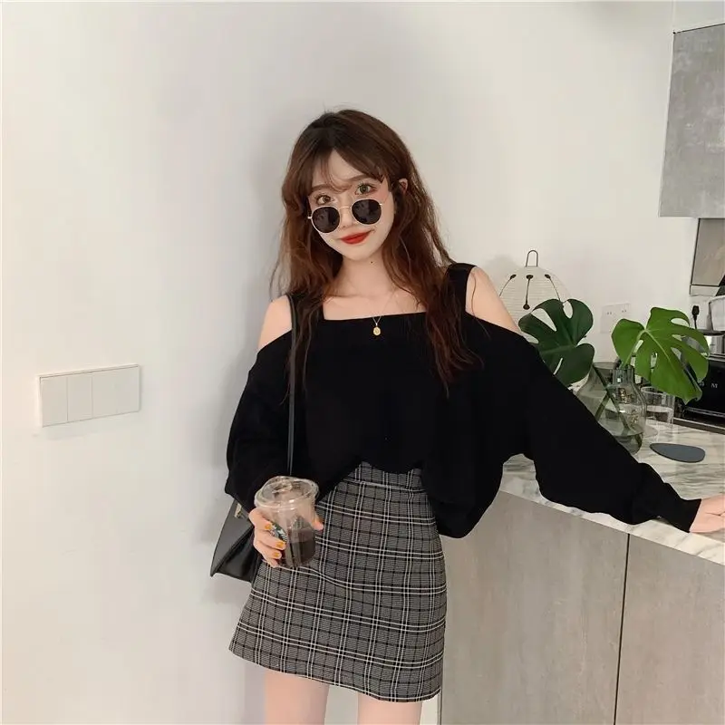 Women Off-Shoulder Long Sleeve Knitwear Top Spring 2025 — feature 13