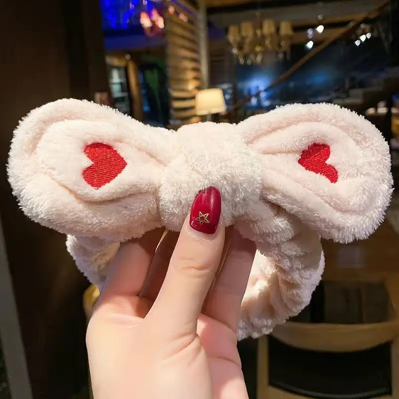 Cute Heart Face Wash Hair Band for Girls