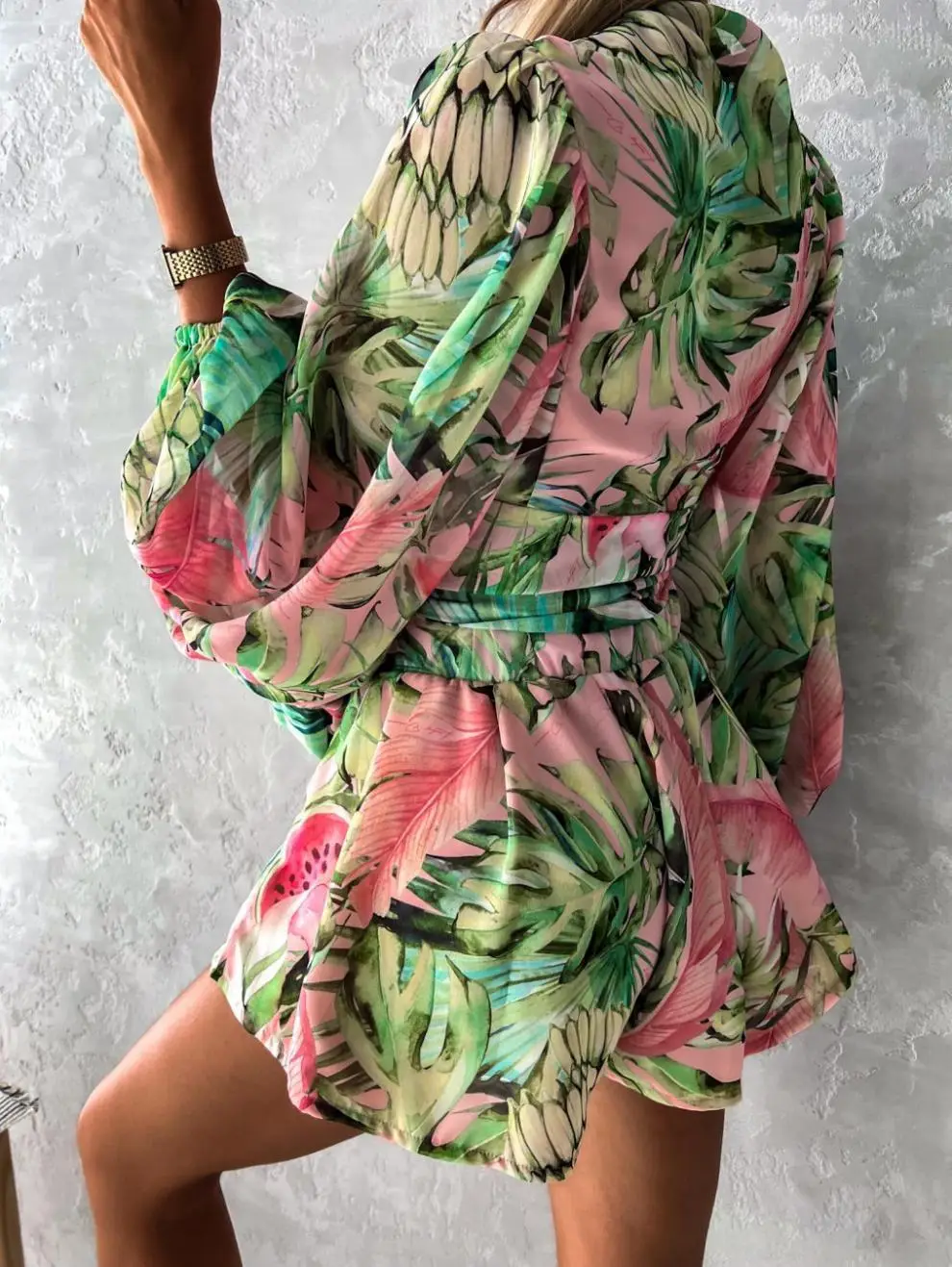2023 New Rainforest Bell Sleeve Shorts Jumpsuit — feature 6