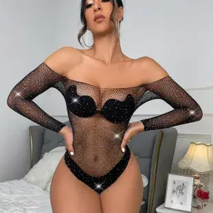 Golden Lace Bikini Set with Adjustable Straps — feature 7