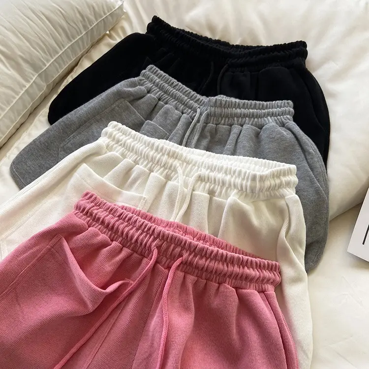 Black High Waist Women's Shorts with Large Pocket — feature 5