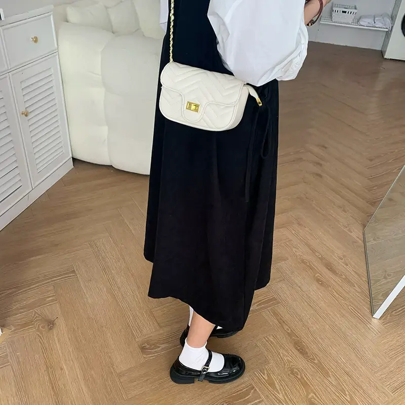 Chanel Style Black Quilted Crossbody Bag for Women — feature 13