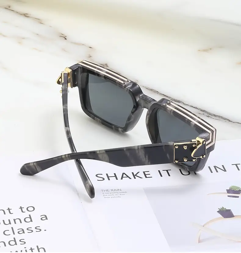 Square Frame Sunglasses for Men Women Black — feature 15
