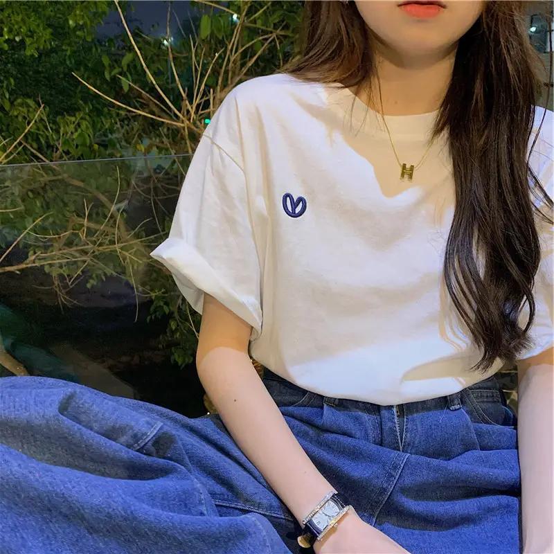 White Heart Embroidered Women's T-Shirt Short Sleeve — feature 31