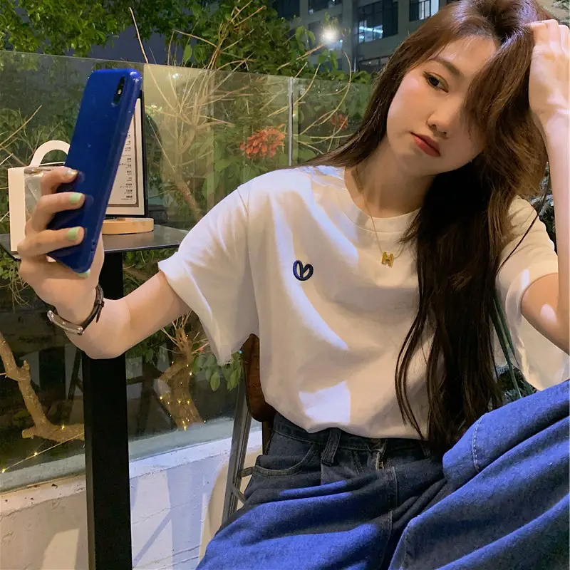 White Heart Embroidered Women's T-Shirt Short Sleeve — feature 32