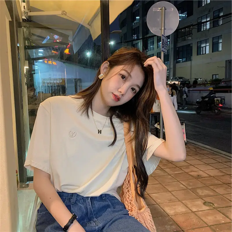 White Heart Embroidered Women's T-Shirt Short Sleeve — feature 44