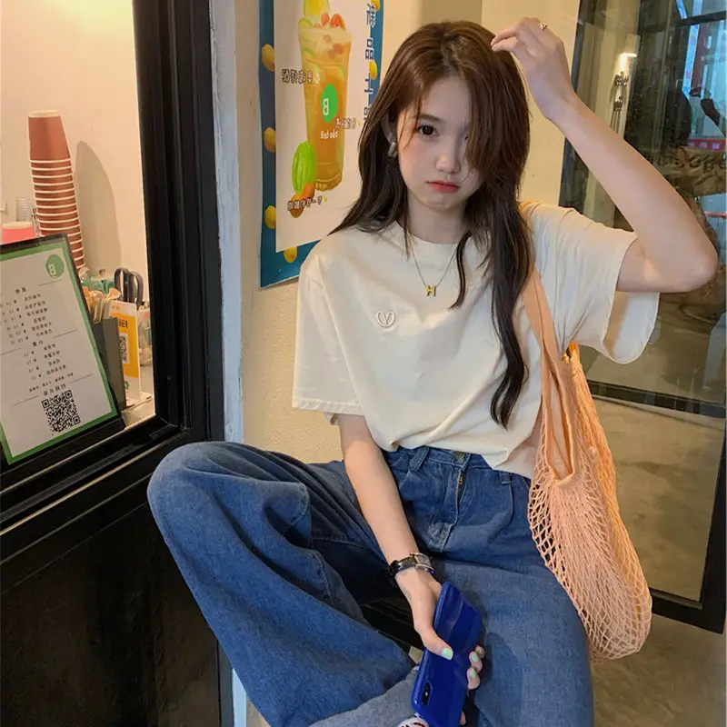 White Heart Embroidered Women's T-Shirt Short Sleeve — feature 48