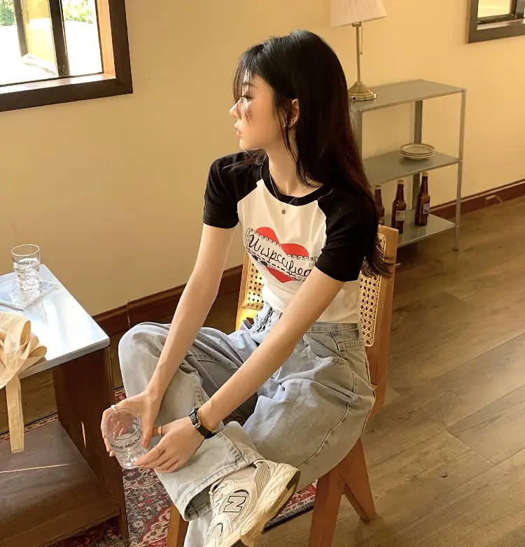 Women Muscular Printed T-Shirt Short Sleeve Summer 2025 — feature 17