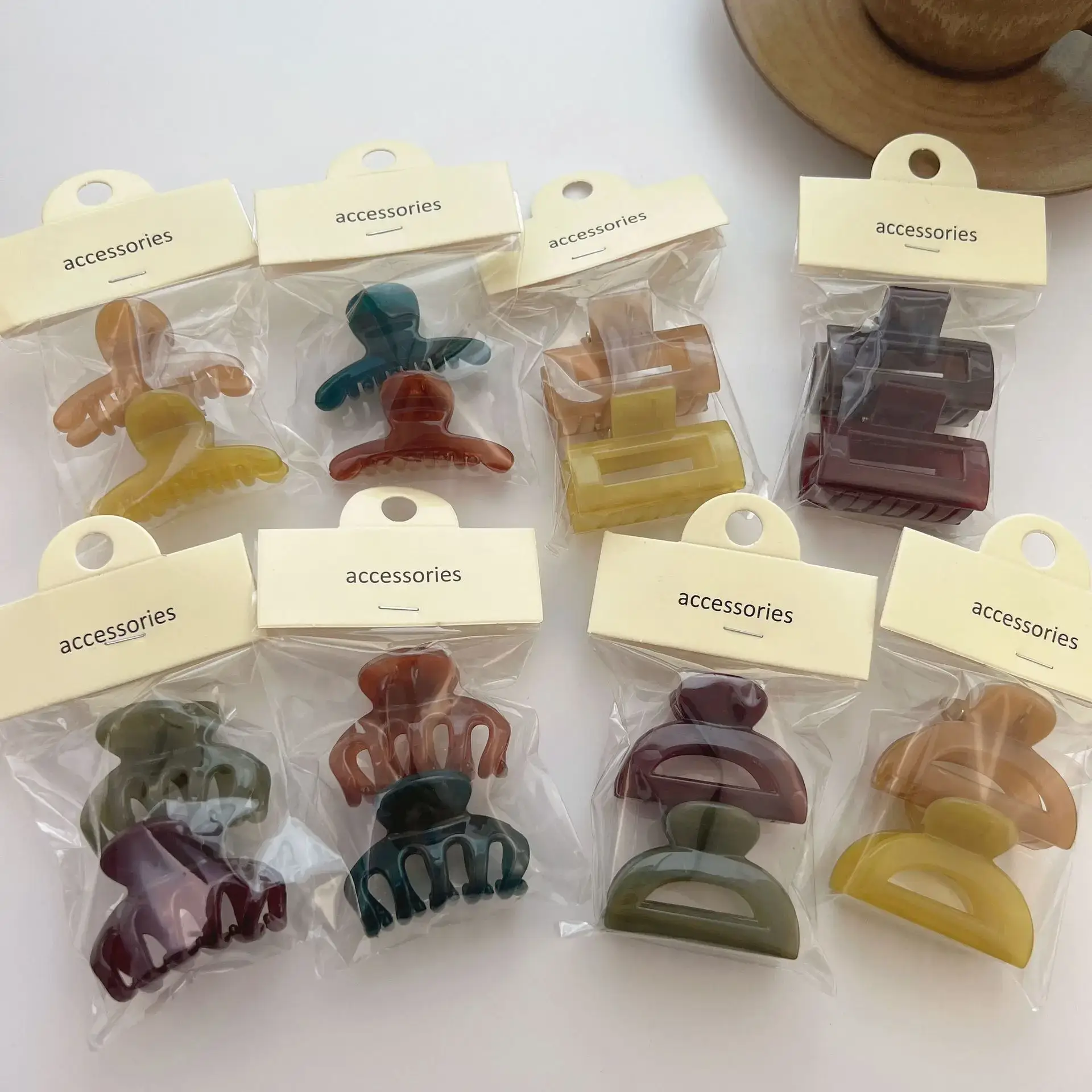Bath Hair Clips - 4 Pack of Colorful & Durable Grip Clips - Image 17
