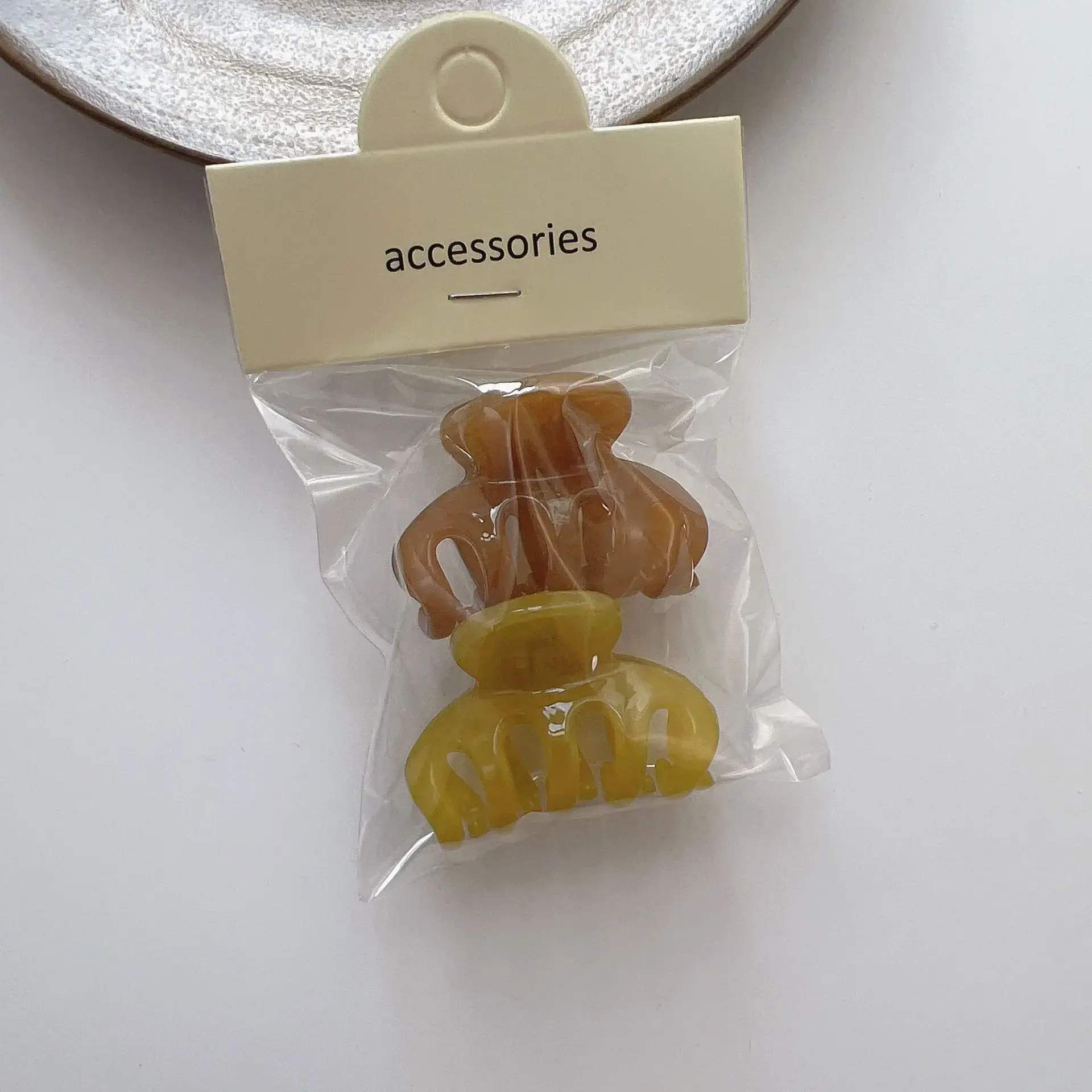 Bath Hair Clips - 4 Pack of Colorful & Durable Grip Clips - Image 5
