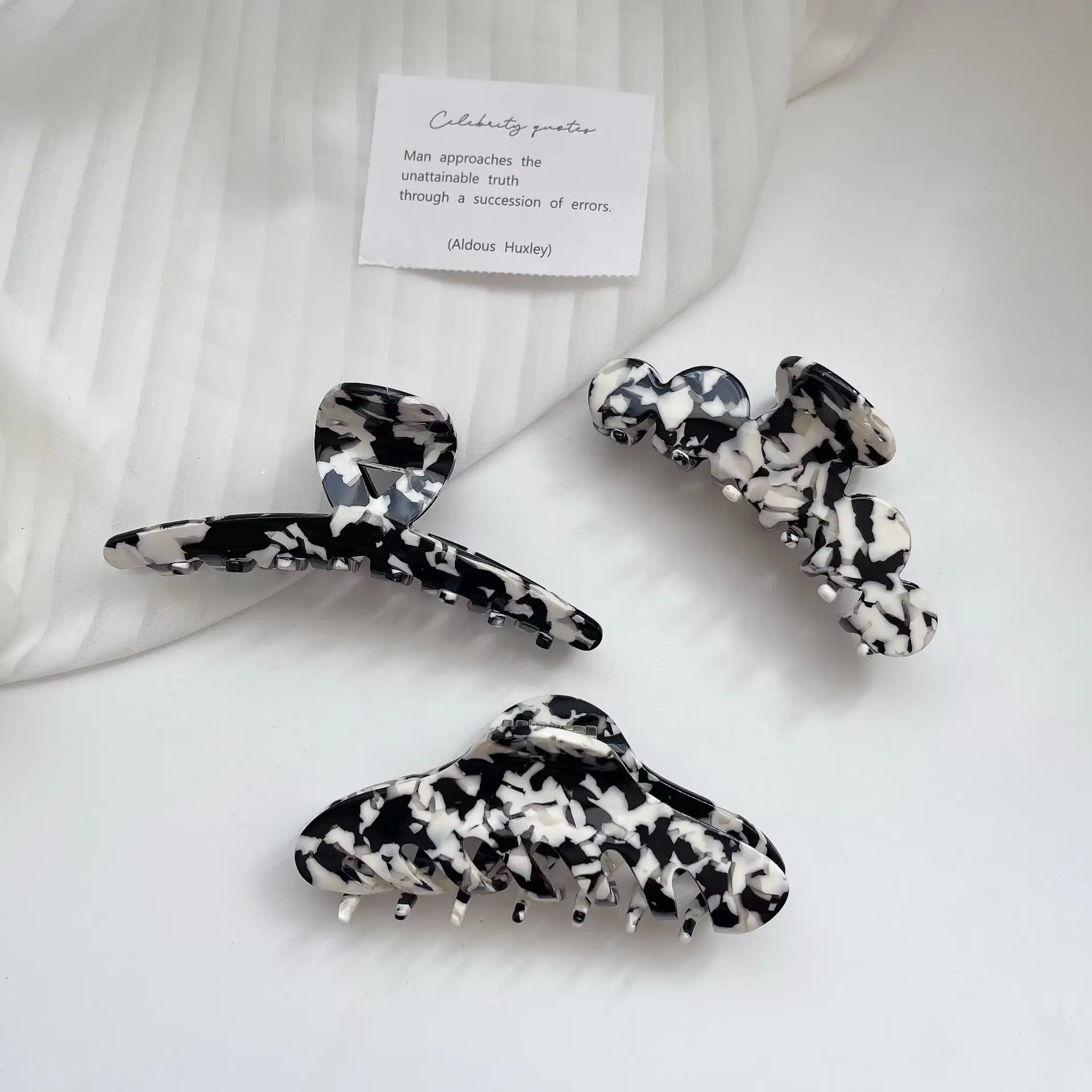 Xingyi Retro Cow Color Hair Clip Black White - Image 9