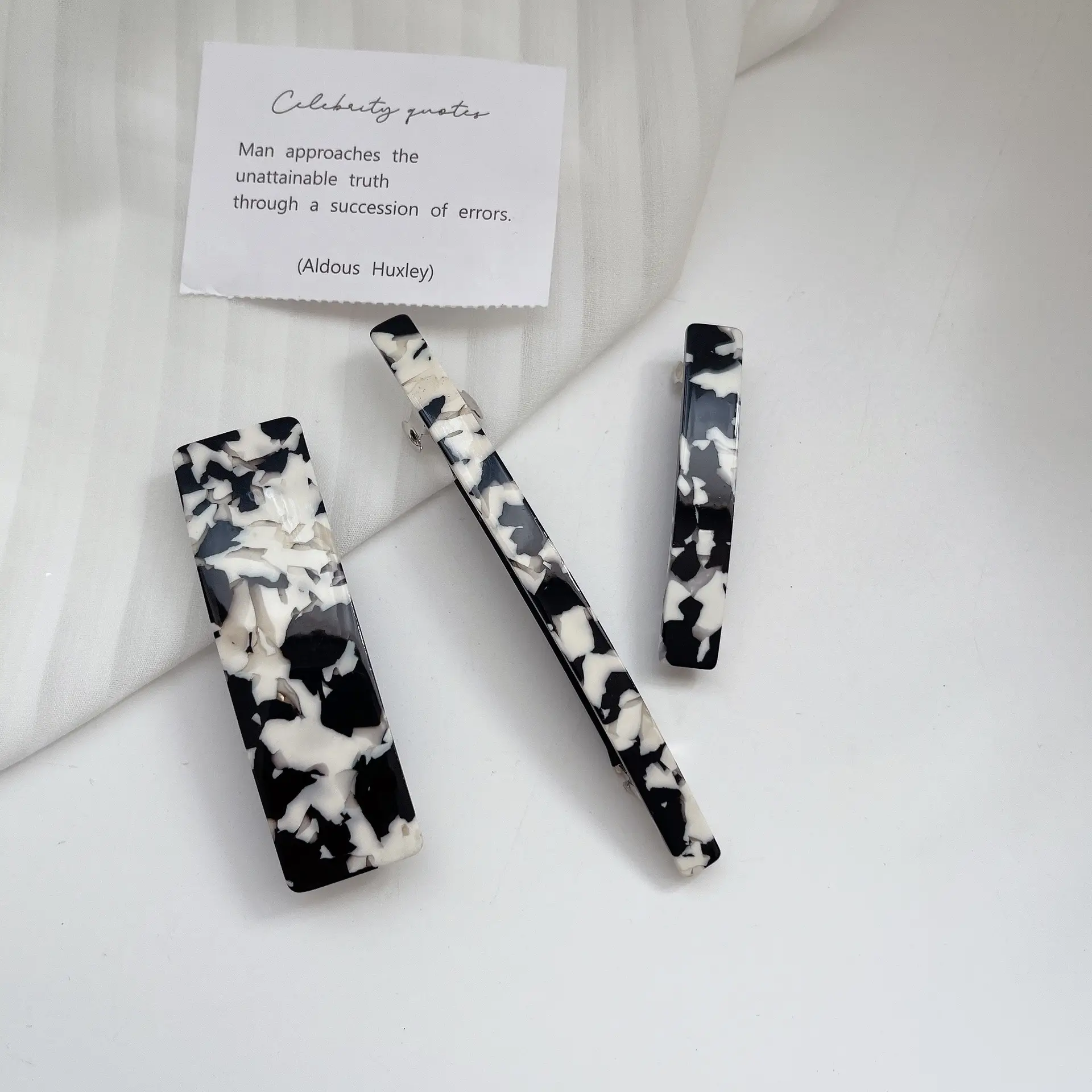 Xingyi Retro Cow Color Hair Clip Black White - Image 10