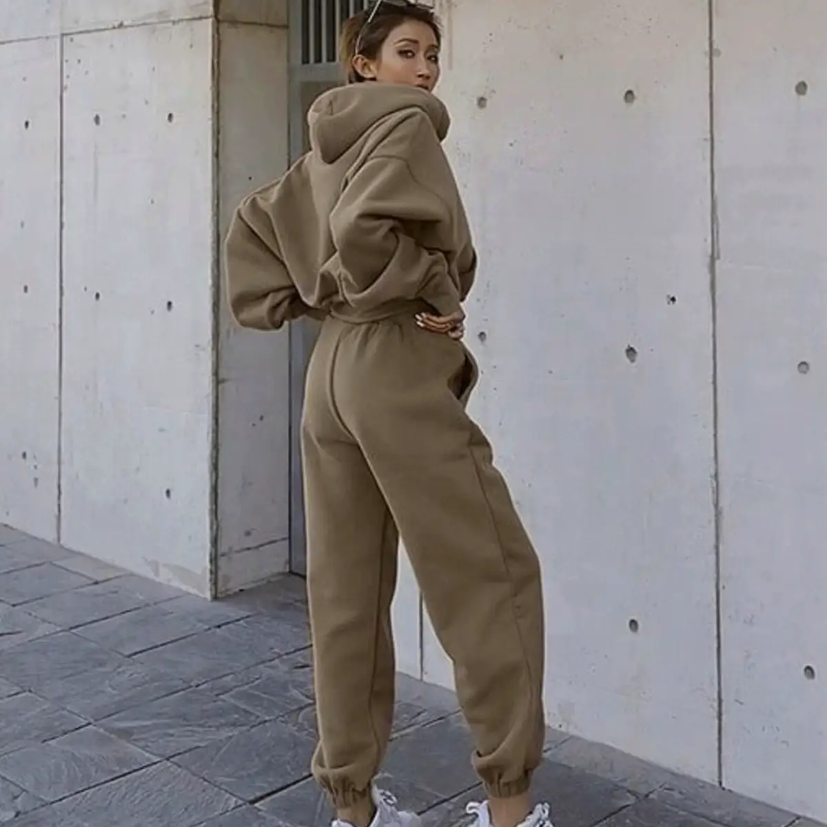 Women's 2026 Cross-Border Sweatshirt Jacket Sports Suit Brown Grey — feature 9