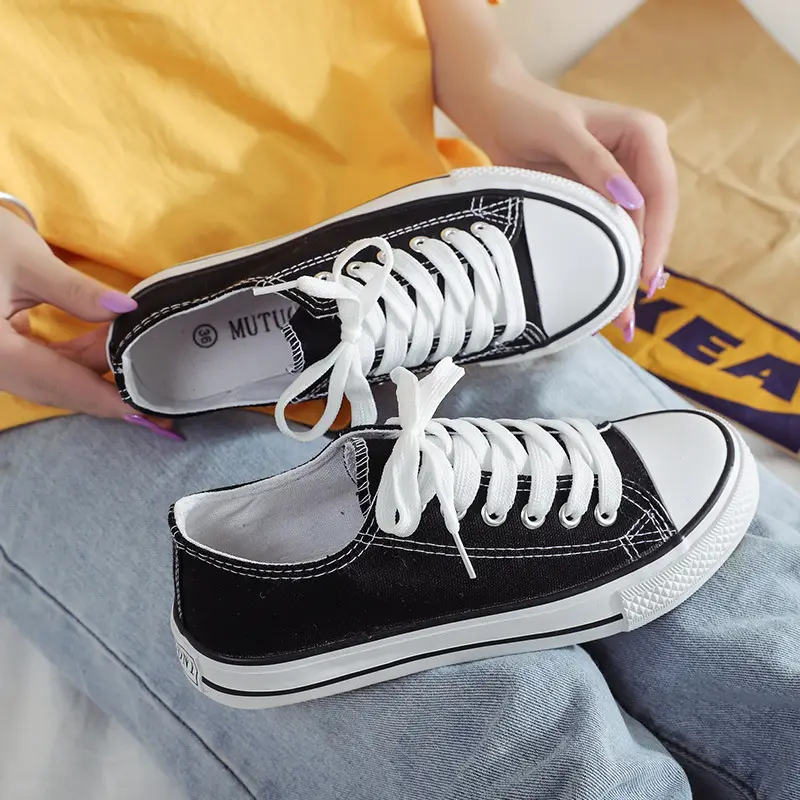 Ins Trendy Korean Style Low-Top Canvas Shoes for Women, Classic Evergreen Student Sneakers, Retro Harajuku Couple Shoes A01