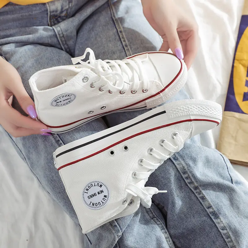 Ins Trendy Korean Style Low-Top Canvas Shoes for Women, Classic Evergreen Student Sneakers, Retro Harajuku Couple Shoes A01