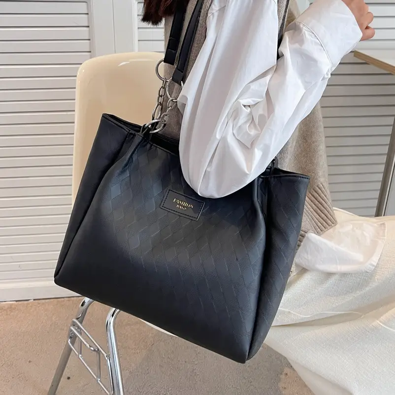 White Leather Shoulder Bag for Women 2025 New Spring - Image 6