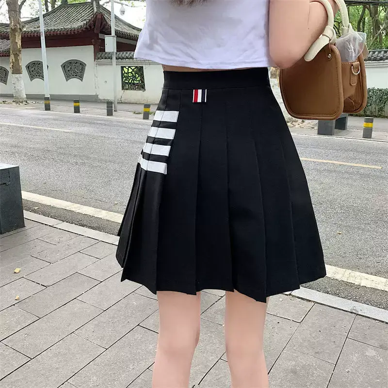New Style Pocket Pleated Skirt for Students Black White Gray Khaki — feature 14