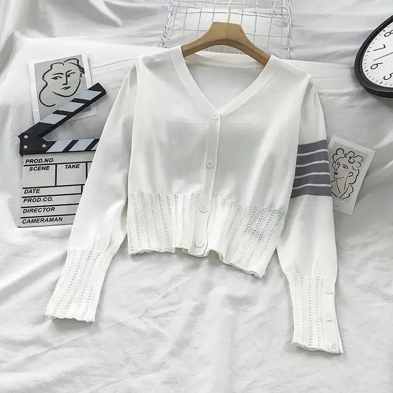 New Style Pocket Pleated Skirt for Students Black White Gray Khaki - Image 7