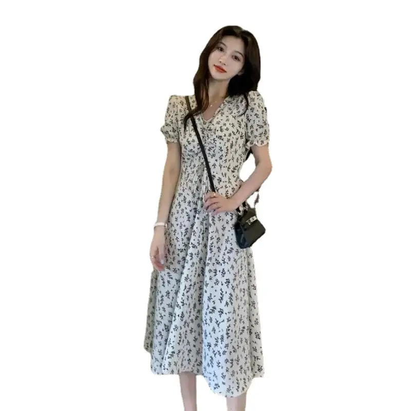 Petite Floral Skirt Dress Short Sleeve Medium - Image 7