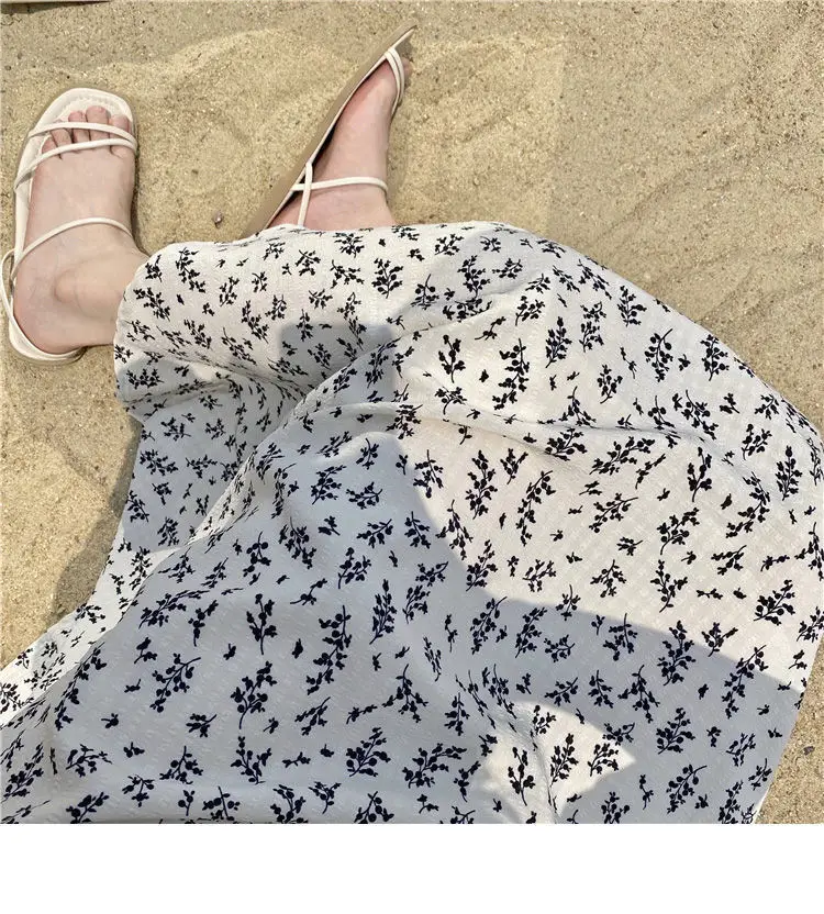 Petite Floral Skirt Dress Short Sleeve Medium — feature 19