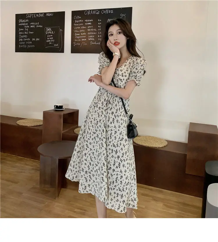 Petite Floral Skirt Dress Short Sleeve Medium — feature 25