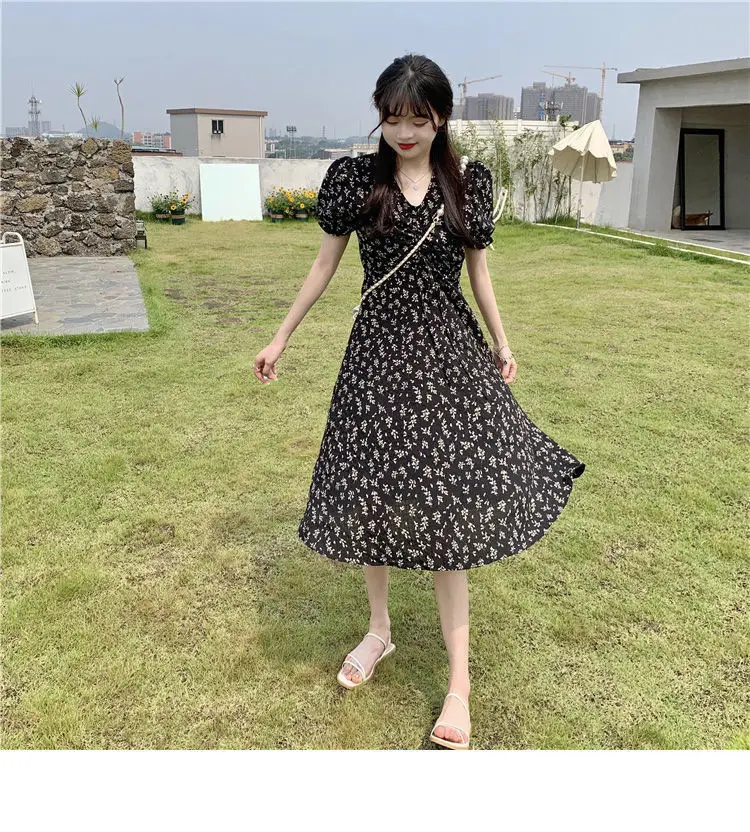Petite Floral Skirt Dress Short Sleeve Medium — feature 34