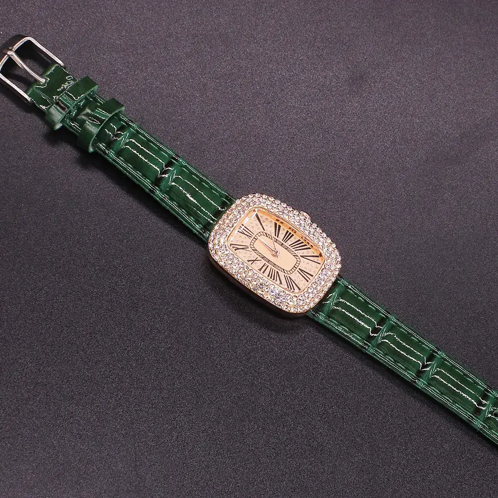 Red Full Diamond Women's Watch Belt with Quartz Movement - Image 2