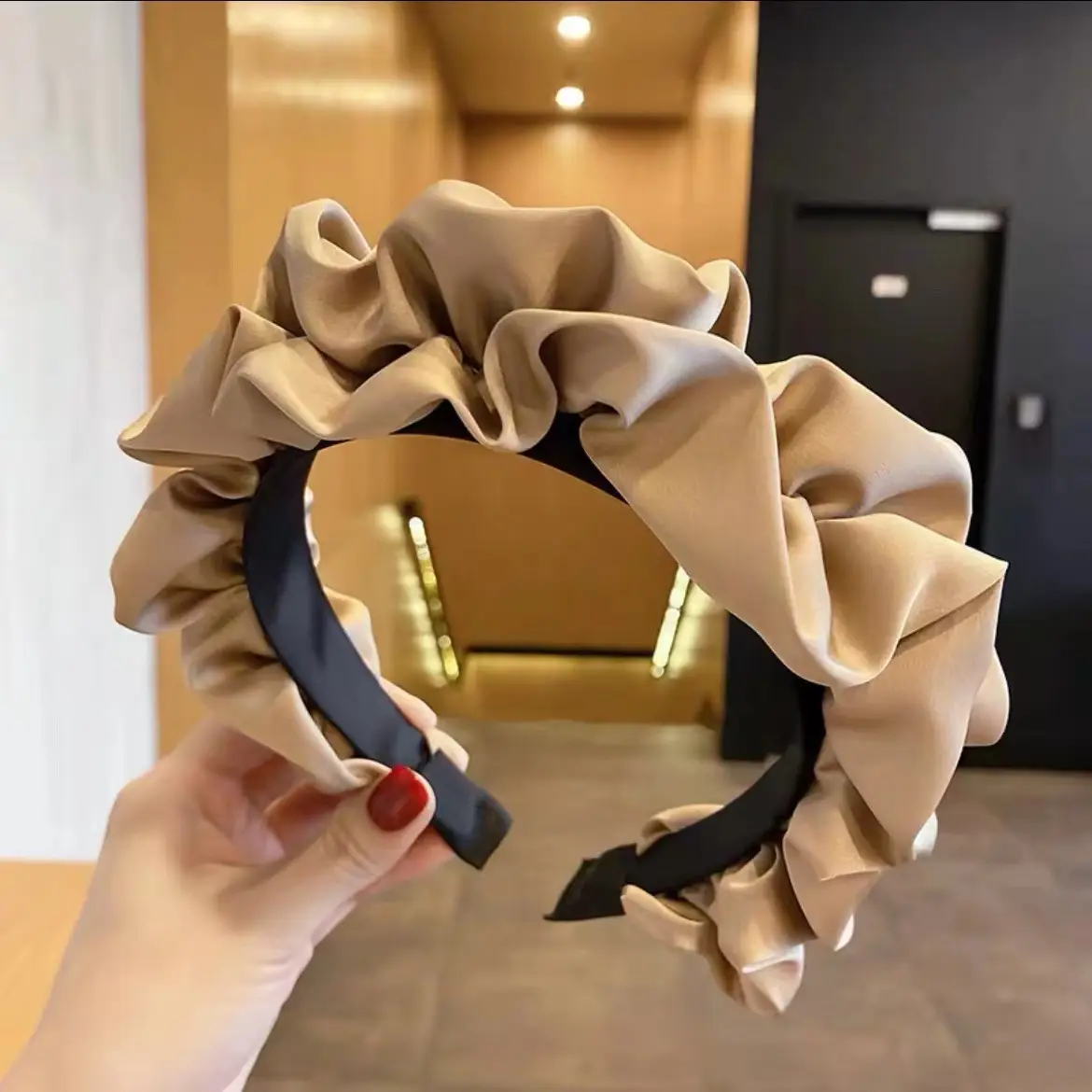 Women Satin Ruffled Headband Red White High Cranial Top - Image 4