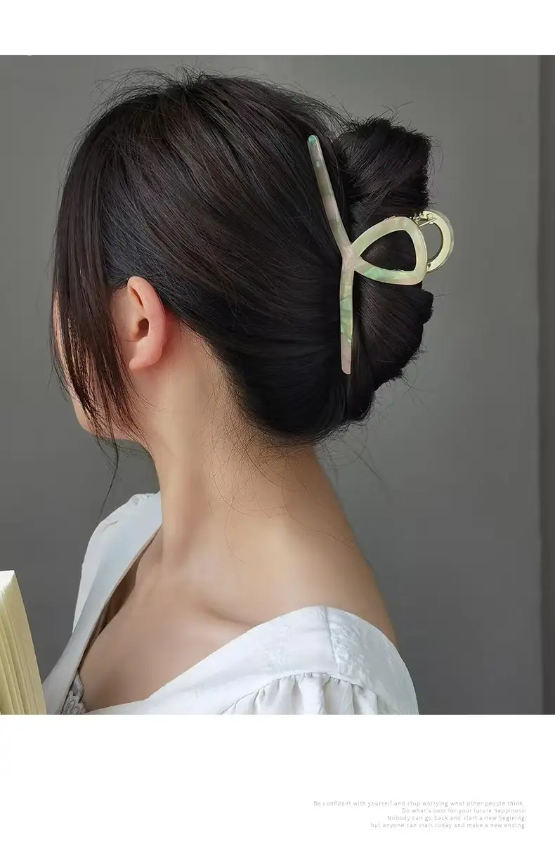 Elegant Metal Acetic Acid Hairpin Women's Clip — feature 8