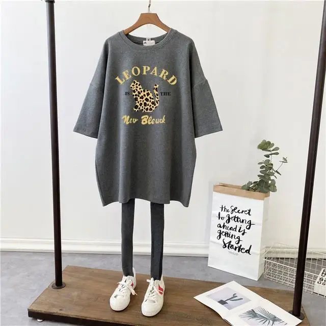 Pregnant Women T-Shirt White Cotton Mid Length Loose Fit - Image 9