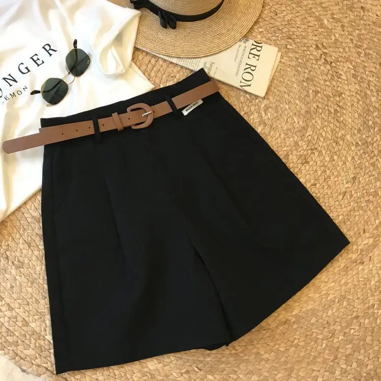 Women Black Belted Wide Leg Shorts - Image 2
