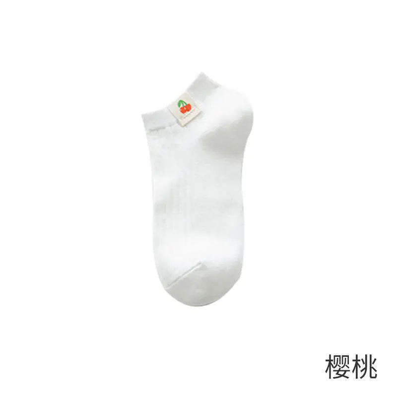 Short socks women's summer bear cloth label white thin boat Socks cute Japanese Joker solid color short socks Zhuji wholesale
