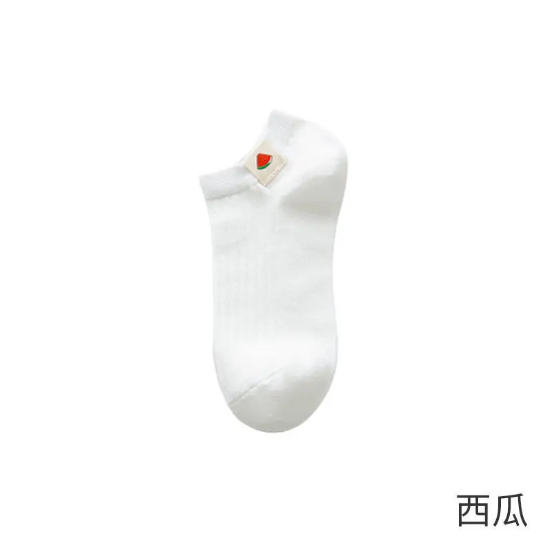 Short socks women's summer bear cloth label white thin boat Socks cute Japanese Joker solid color short socks Zhuji wholesale