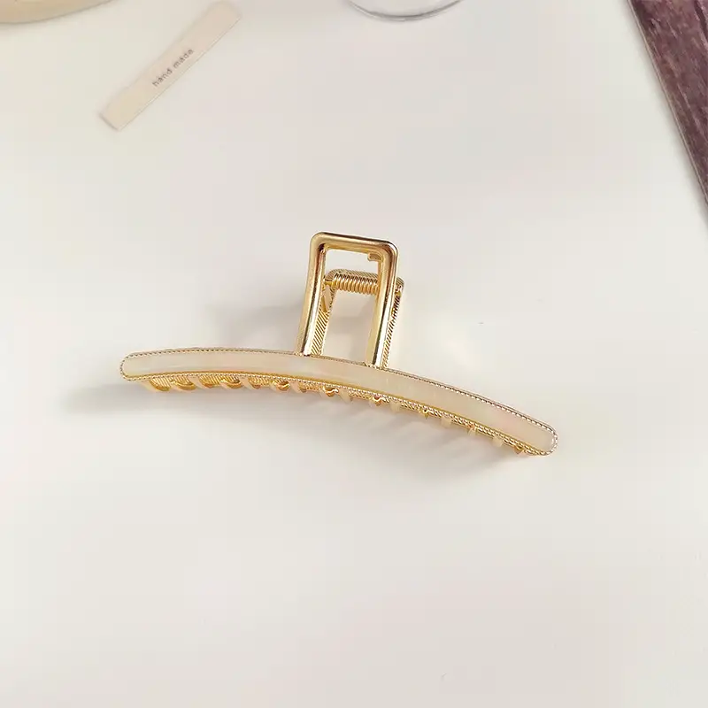 Golden Korean Style Hair Clip for Women - Image 2