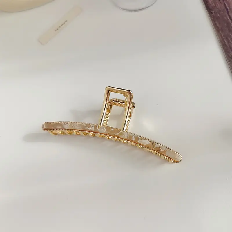 Golden Korean Style Hair Clip for Women - Image 3