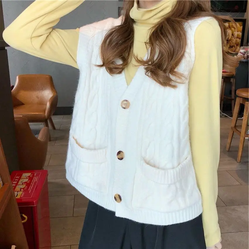 Women's Blue Wool Sleeveless Vest Large Winter Wear