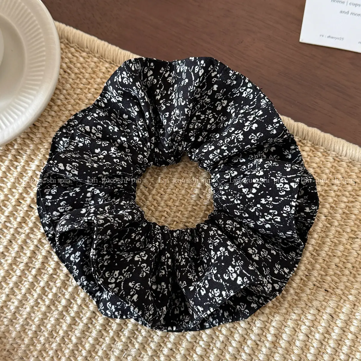 Elegant Ruched Hair Ties for Women Brown Black