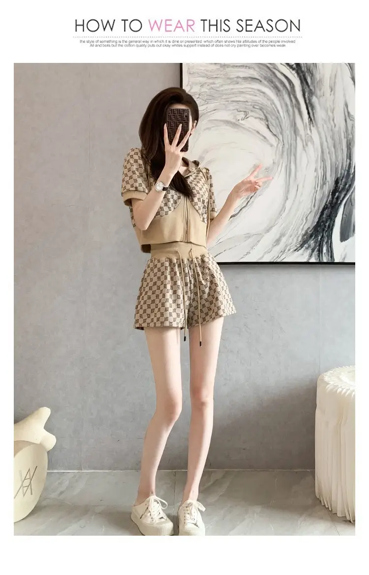 2025 Summer Women's Hooded Shorts Set Beige Checkered — feature 2