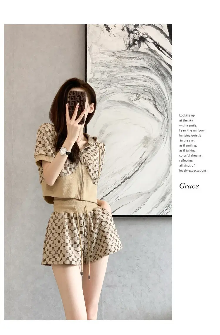 2025 Summer Women's Hooded Shorts Set Beige Checkered — feature 6