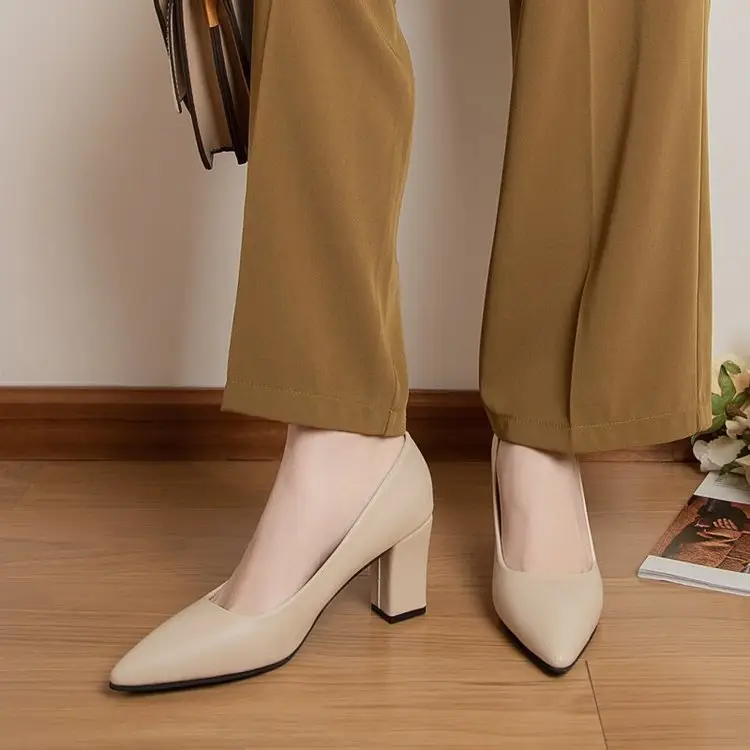 Women's Beige Pointed Toe Heeled Flats 2022 - Image 8