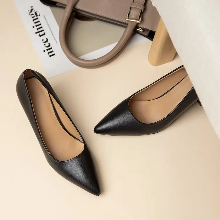Women's Beige Pointed Toe Heeled Flats 2022 — feature 33