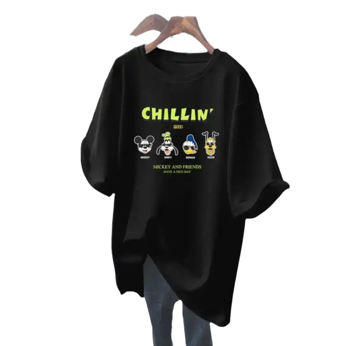 Women Chillin' Graphic T-Shirt Black Mid Length