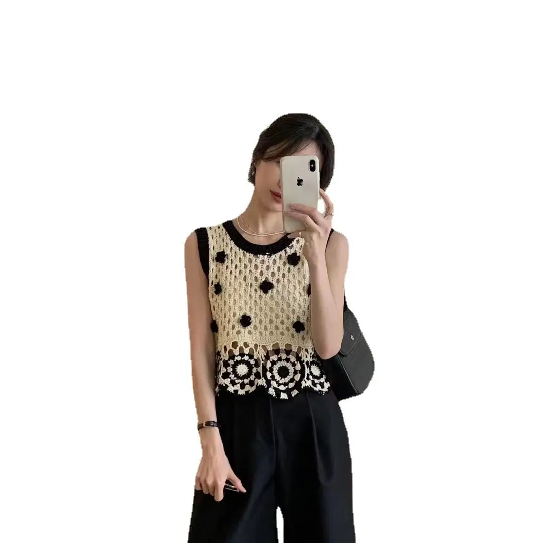Women's Black Embroidered Knitted Vest with White Flower Design - Image 32