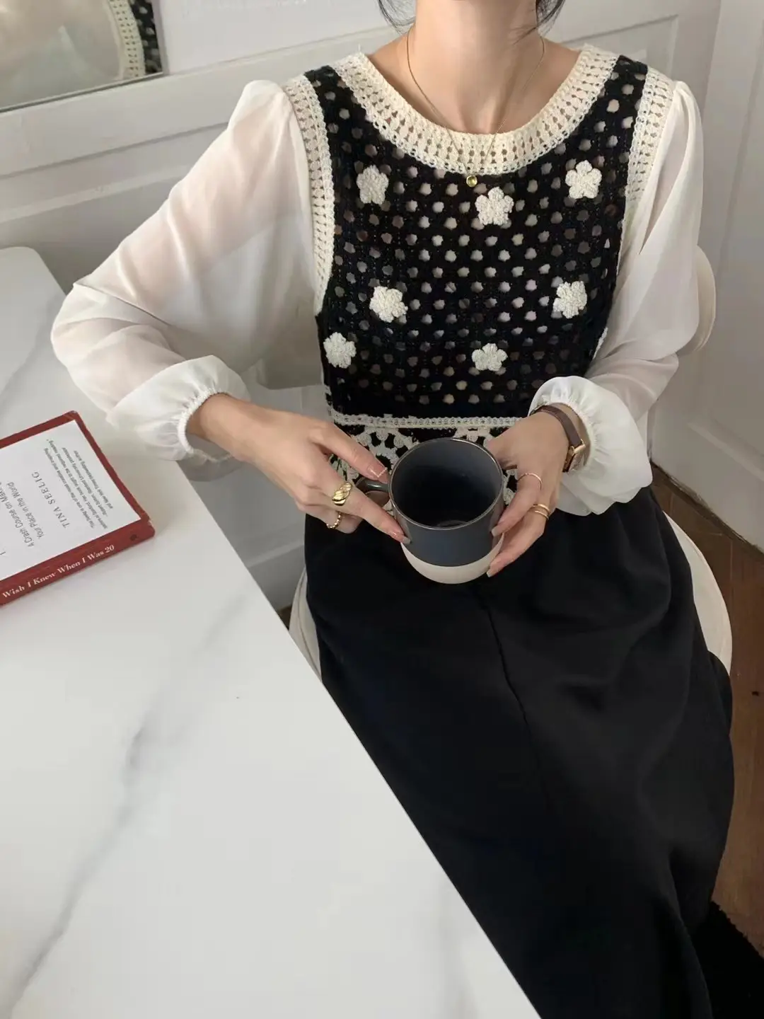 Women's Black Embroidered Knitted Vest with White Flower Design - Image 5