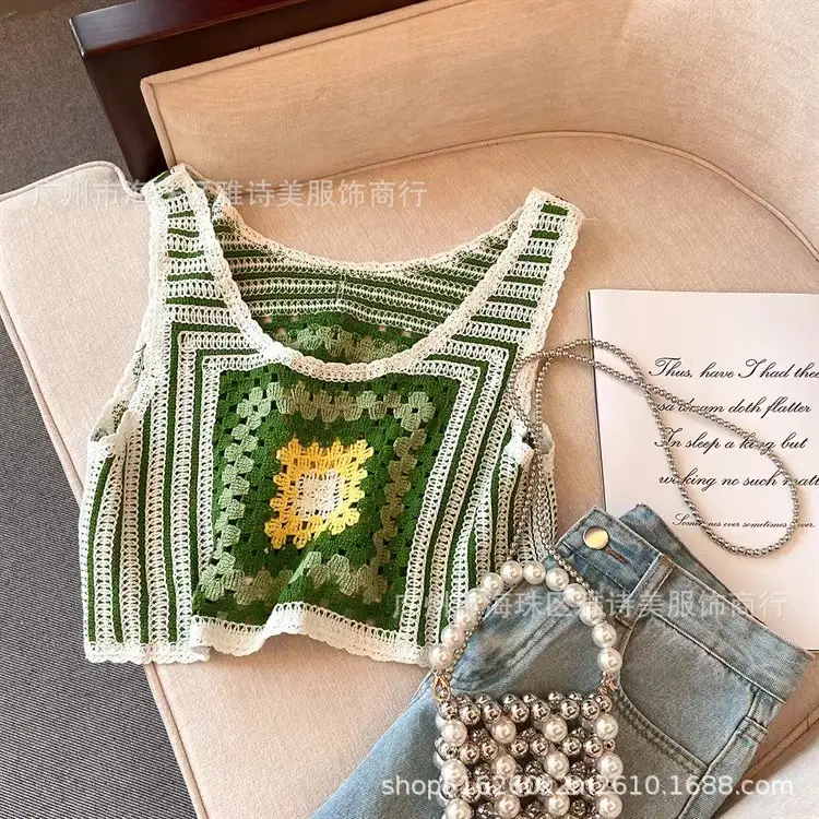 Women's Black Embroidered Knitted Vest with White Flower Design - Image 8