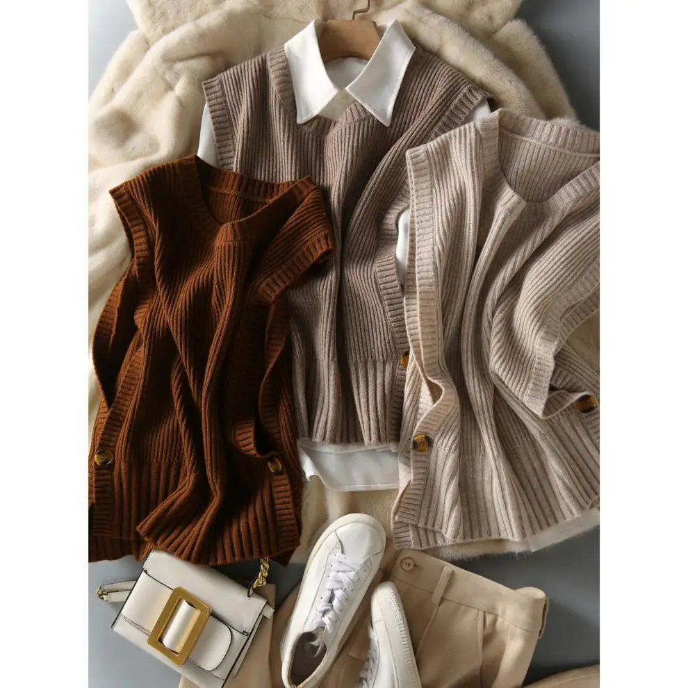 Maoning's New Autumn Japanese Style Round Neck Knitted Vest — feature 16