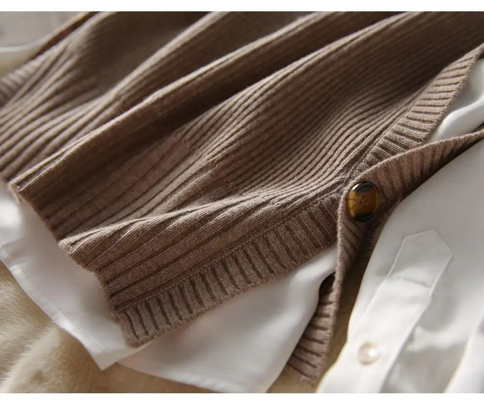Maoning's New Autumn Japanese Style Round Neck Knitted Vest — feature 23